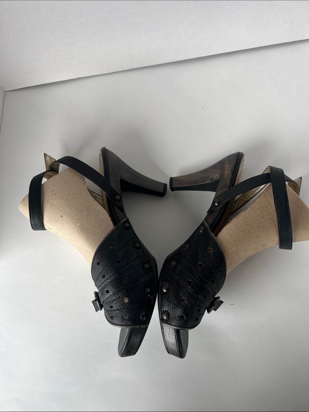 Miho Masui Italian leather peep toe heels - Picture 3 of 14